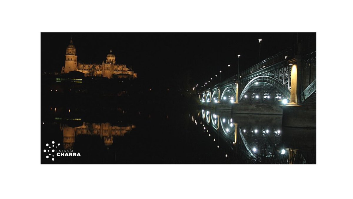 🤗 Hoy se celebra la Noche del Patrimonio, una magnífica oportunidad para descubrir, más que nunca, el brillo de una ciudad como Salamanca 💡 El magnífico resplandor de la luz sobre su piedra dorada de Villamayor en la mayoría de sus monumentos
🎉 ¡Felicidades, Salamanca!