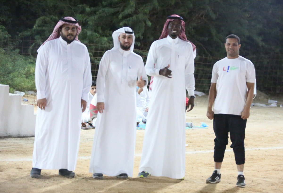 SACRFA1's tweet image. زعيم الرياض 🆚 الأصول

🗓الجولة الثانية
📍مجموعة D
📍رقم المبارة 15
#اتحاد_جنوب_ووسط_الرياض