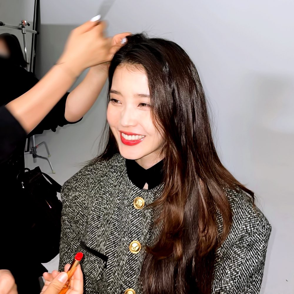 jieun folder tweet media