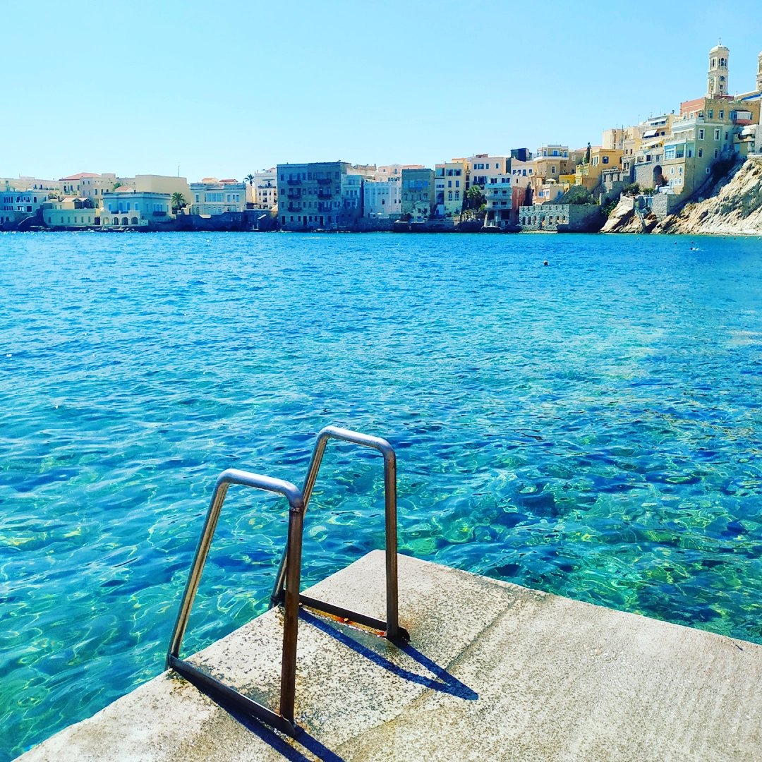 roadartist's tweet image. La Grande Bellezza

#missthatplace 
#lagrandebellezza
#septemberingreece
#vaporia #syros #cyclades