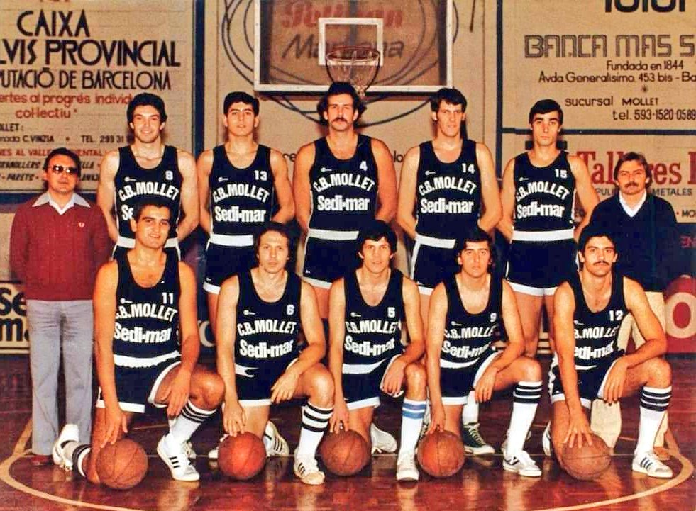 Buenos días, un histórico de la antigua #LigaNacional su última temporada en la élite #CBMollet 1979/80 #PerePraxedes #MikePhilips #PepeSillero #LuisVarela dirigidos por #ManelComas