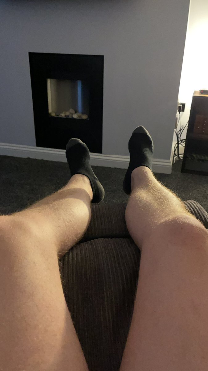 GingerBoy1192's tweet image. Anyone like hairy legs and sock hehe #gayginger #gaymen
