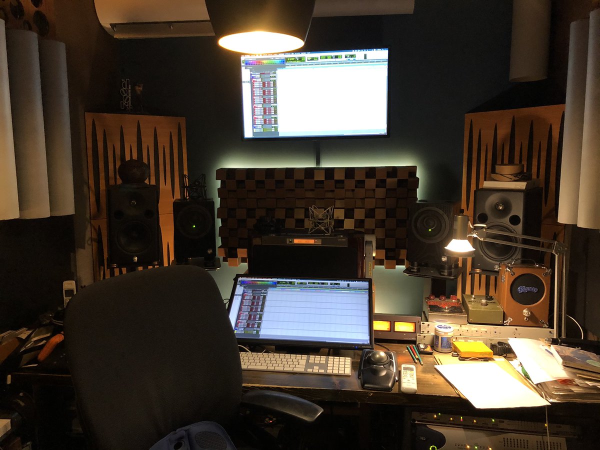 Hide_Matts's tweet photo. #recoring
#recordingstudio https://t.co/NglMJsbcib