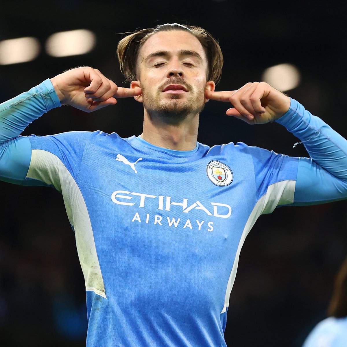 LABELMENSWEAR's tweet image. If Jack Grealish scores first today, we’ll giveaway this Stone Island nylon overshirt in a size of your choice worth £450! 🚨

Retweet &amp;amp; follow @LabelMenswear to enter