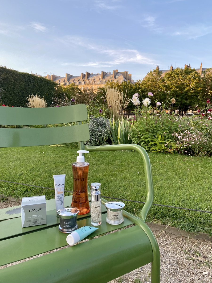 instaxelle's tweet photo. CONCOURS ✨

250€ de produits Payot à gagner ! 
Ça se passe sur mon instagram @instaxelle ✨

#instagram #concours #jeuconcours #concoursinstagram #cadeau #bonplan #paris https://t.co/xetR5AH5Hc