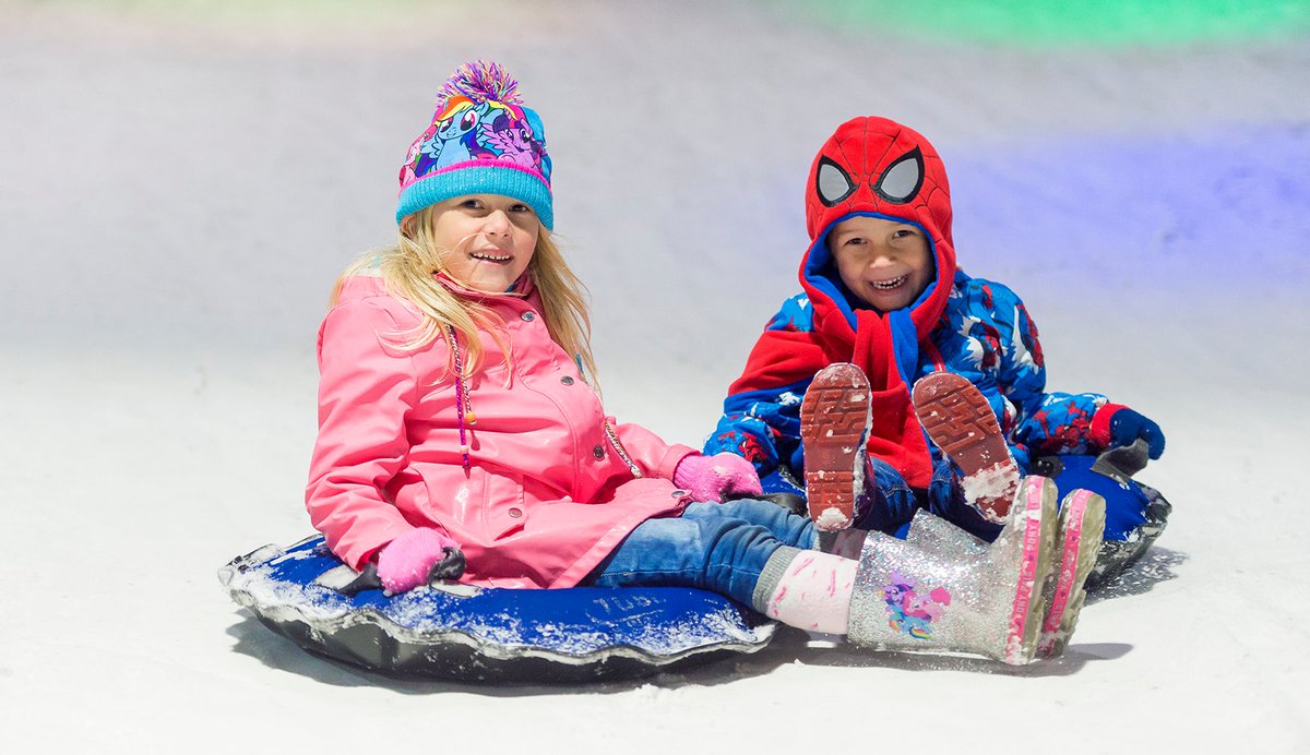 Bring the little ones to snow fun park during September and grab 20% off! Play around in real snow, slip down the snow slide or throw snowballs with the kids… great fun for the family! ❄️❄️

Snow fun park ➡️ hubs.la/H0Xx-CL0