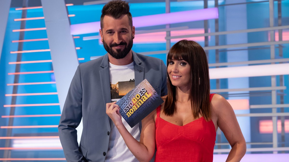 #EstoNoEsNormal firma su tercer mejor dato de share histórico con un 12.7% de share y 49.000 espectadores.

📺 @NoEsNormalEITB tiene una fidelidad del 41.2%

#QueVivaLaTele #Audiencias