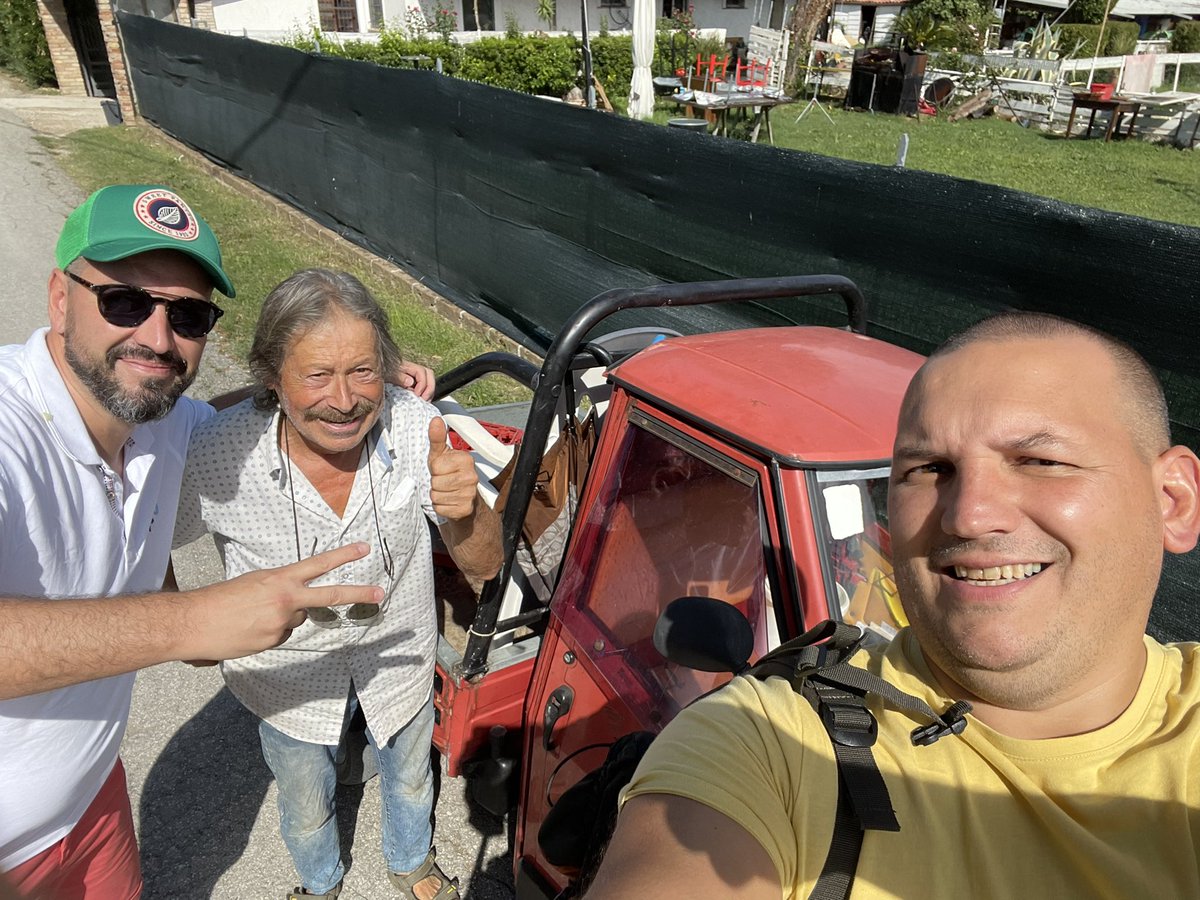 Pris en stop dans une camionnette de livraison pour rejoindre le circuit de Misano! 😁 🇮🇹#SanMarinoGP