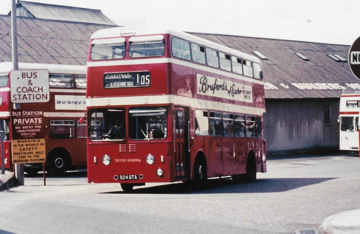 devongeneralso1's tweet image. Seen emerging from Paignton Bus Station, 924 GTA (924) was a 1961 Roe-bodied Leyland Atlantean. It's on Service 105 to the Foxhole Estate, one of the hilly routes for which 924 and three other Atlanteans were retrofitted with turbochargers.
Picture credit: DGOT collection
