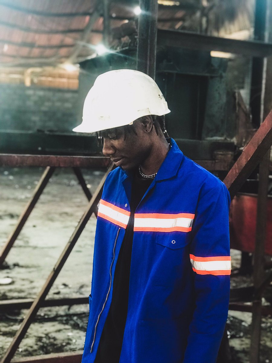 dlozinyana's tweet photo. On A Mission 🎥👷🏾‍♂️ 24/09/21
#NoteToSelf2 💽🔥 https://t.co/qcO68C6g1W