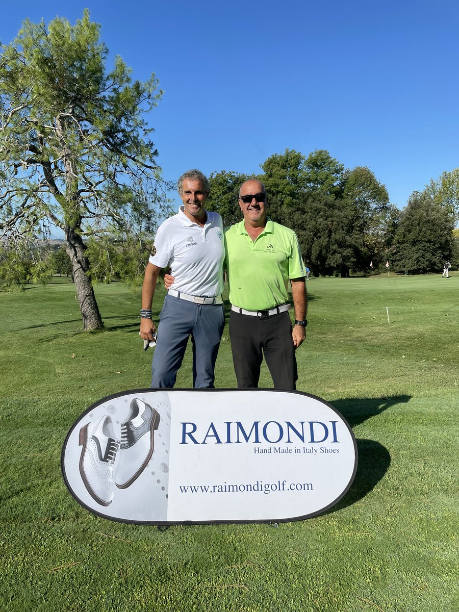 RaimondiGolf's tweet photo. Raimondi Golf Cup al @conerogolfclub  
finale al Golf Club Antognolla 30 ottobre 202 #raimondi #raimondigolfshoes ⛳️🏌👞#golf #shoes #golfshoes #italianstyle #handmadeinitaly #madeinitaly #scarpedilusso #luxuryshoes #golfdilusso #luxurygolf #luxurylifestyle #luxurylife #luxury https://t.co/pcCA4knpcV