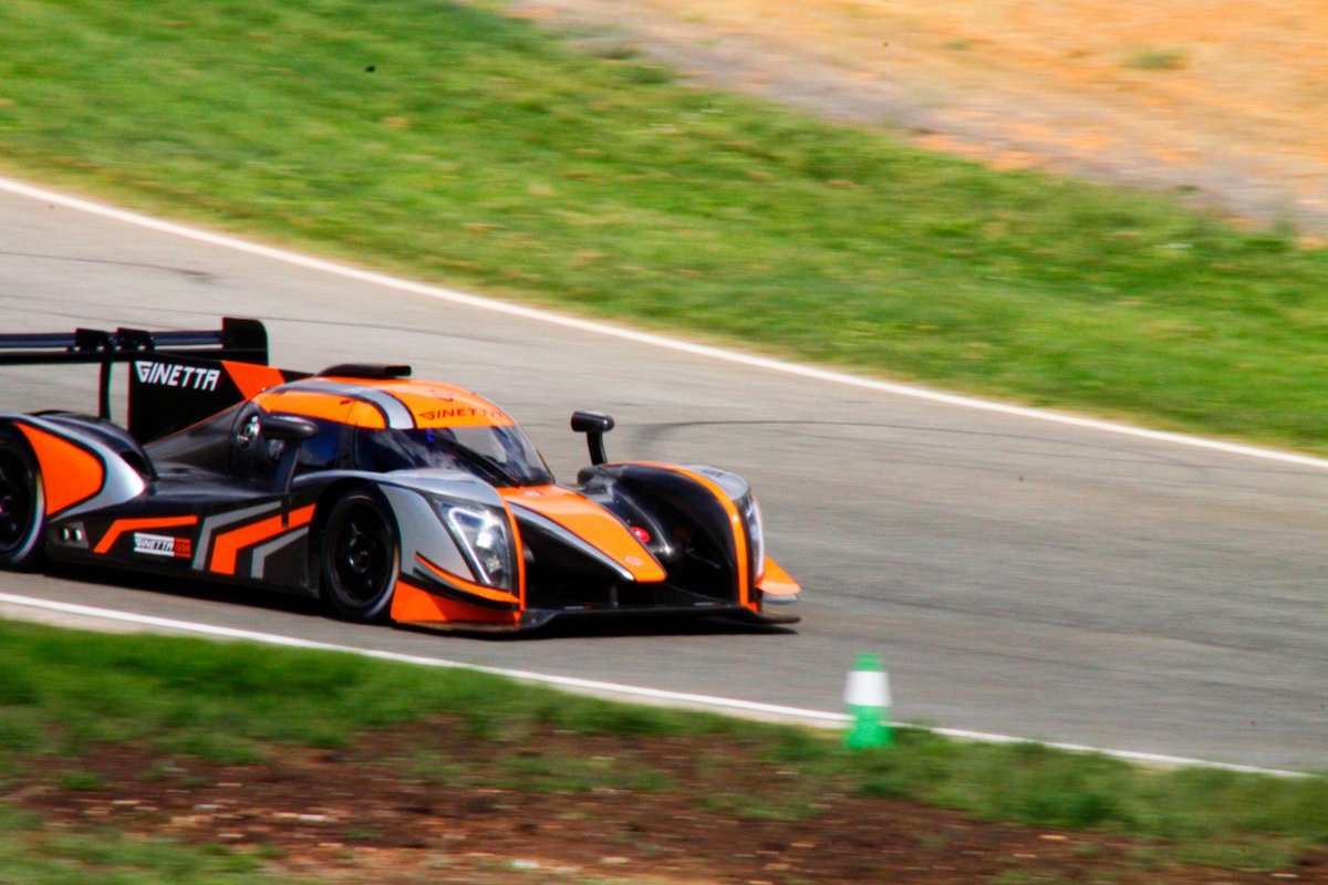 Buenas máquinas hemos vistos en estas semanas en nuestras instalaciones!