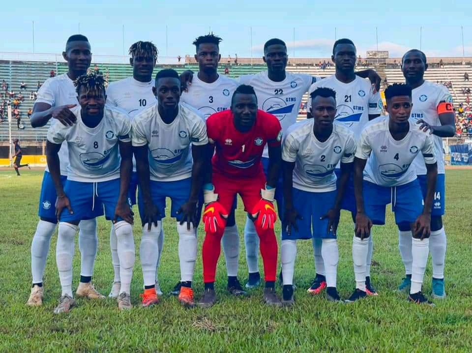 KallonFc's tweet photo. Full-Time; It all ended 1-1 at the Siaka Steven Stadium between FC Kallon and RSLAF FC. 
Philip Conteh puts FC Kallon in front in the first-half, and Alex Perry levels the scores 1-1 with a brilliant finish in the 79” minutes.

FC Kallon 1-1 RSLAF FC https://t.co/tZ57t11AUk