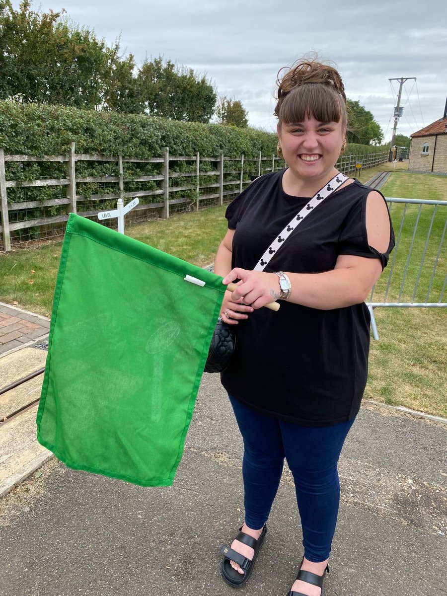 It was wonderful to catch up with Casey Cant when she was volunteering at the Ropsley Heath Light Railway for our recent Trade Aid fundraising event. Casey was one of the first students to receive our Children of Courage Award in 2012.