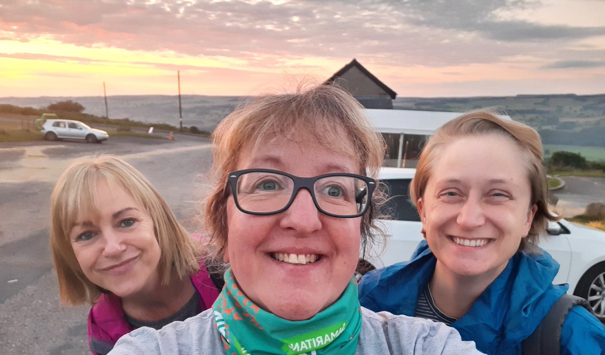 Joyous to be walking at dawn with @LrnBlngr and @kerstimitchell for @samaritans. Thank goodness we were reasonably modest with the vino last night #dawnwalk