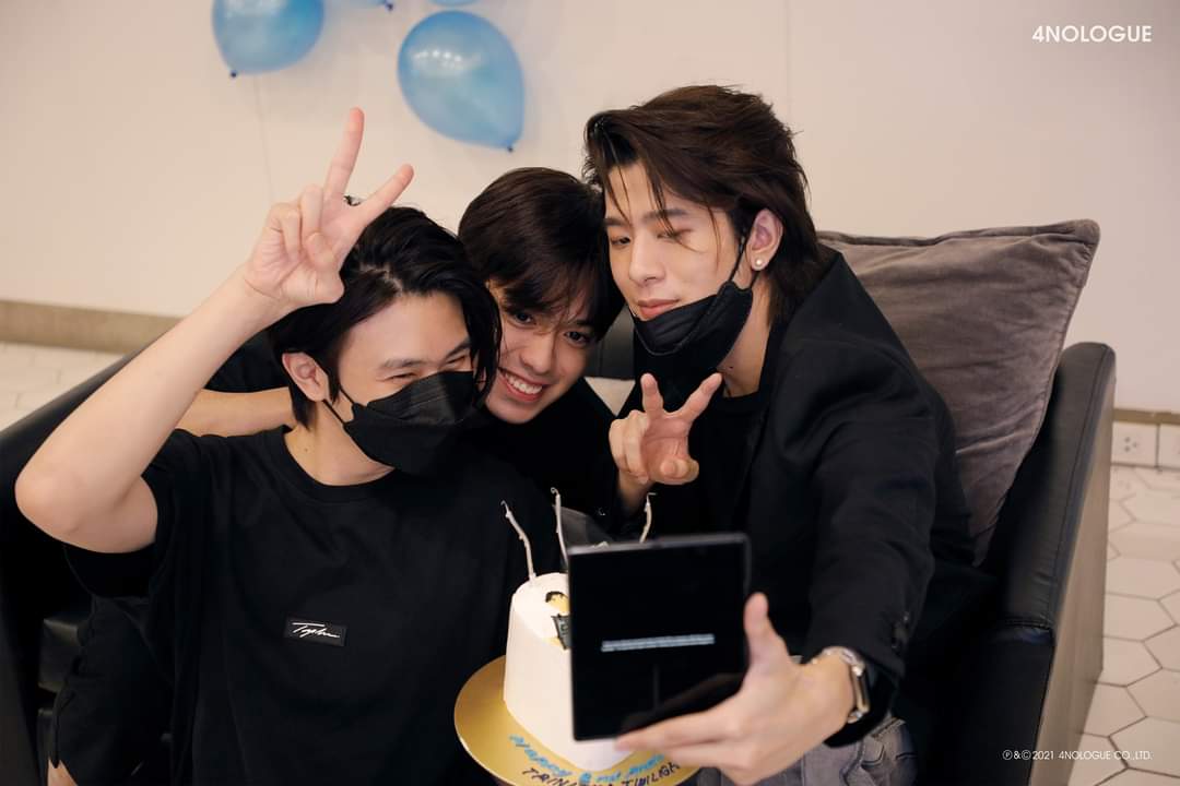 ขอปั้นเป็นก้อนๆแล้วกลืนลงท้องเลย อ้ามมมม