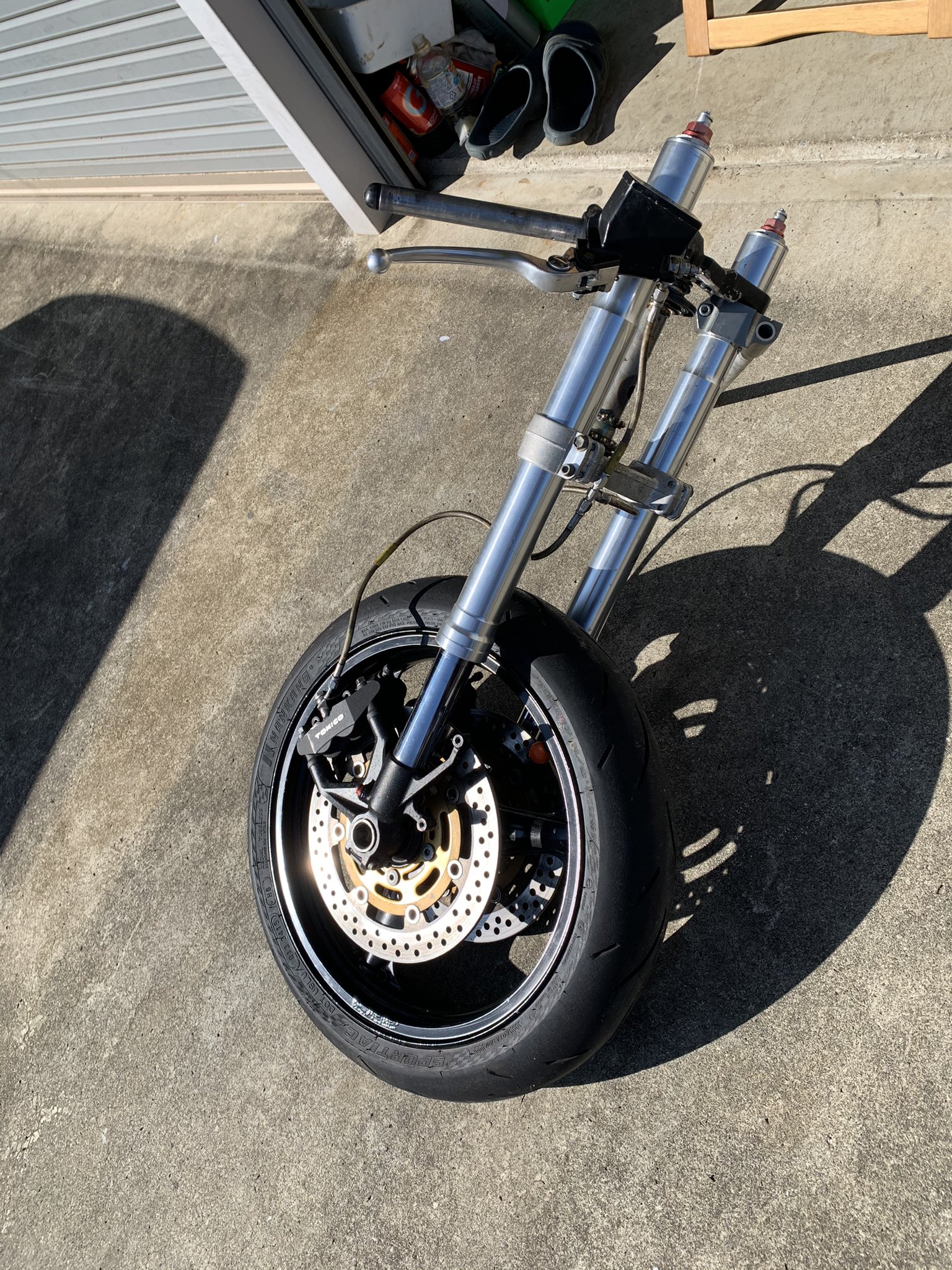 NSR250R 倒立フォーク キャリパー ホイール - オートバイ車体 NSR250R 倒立フォーク キャリパー ホイール - オートバイ車体