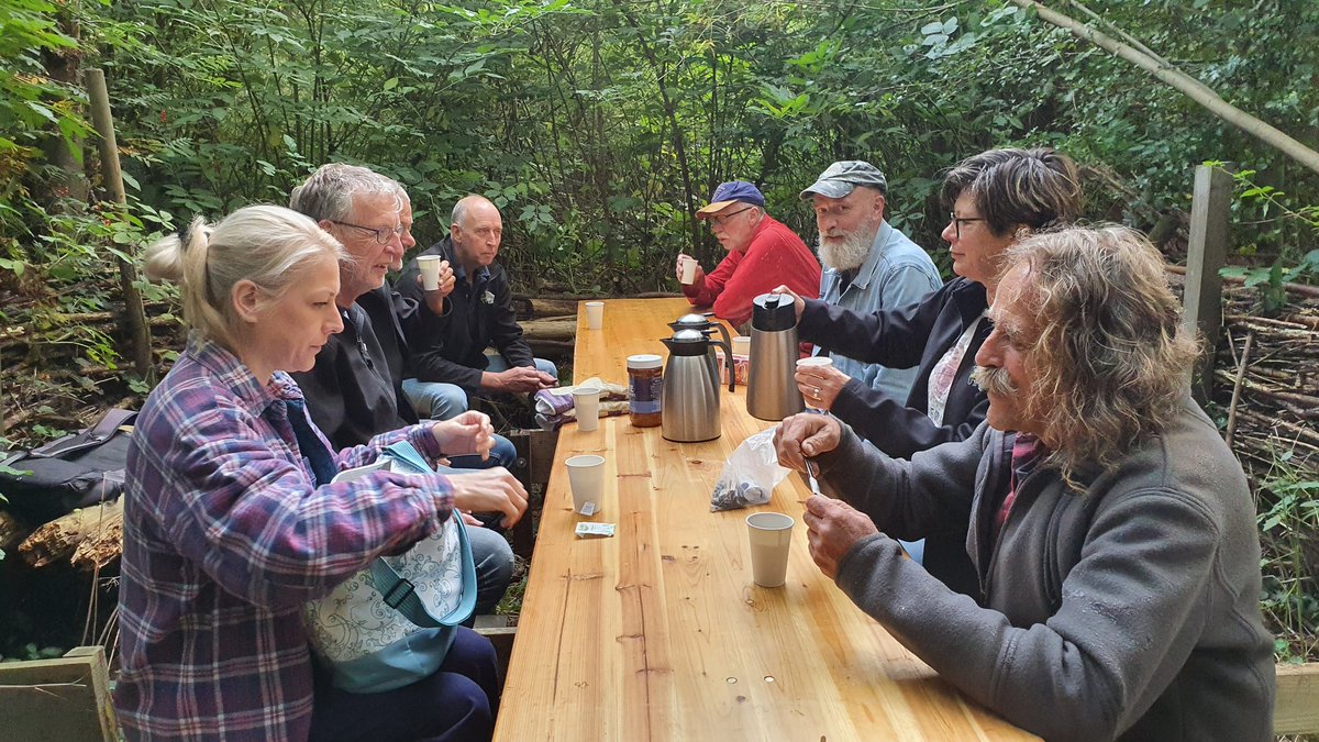 groene_long's tweet image. Jawel,  de lucht van de herfst maakt dat we weer actief gaan worden voor het knotseizoen.