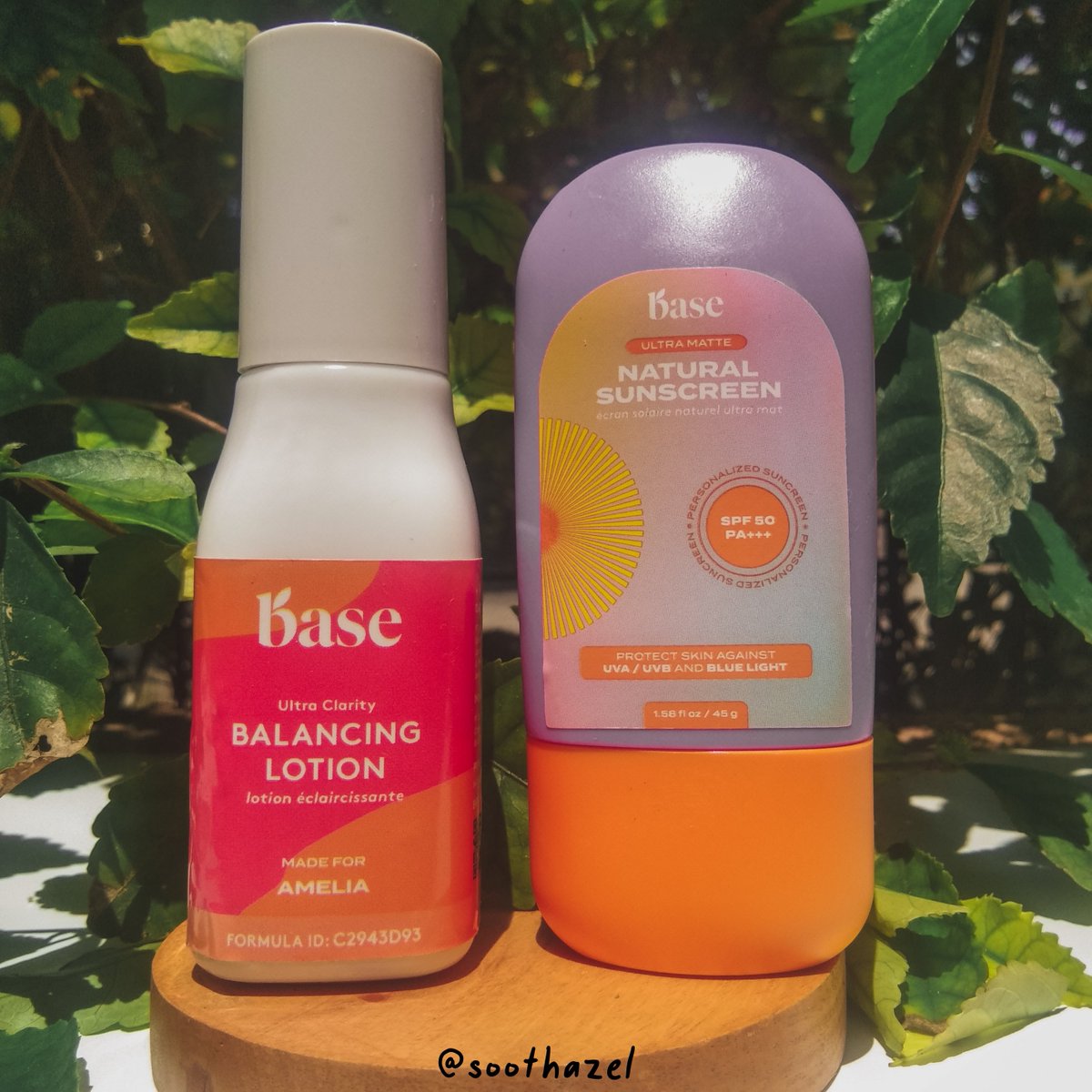 blushyrosy_'s tweet photo. Bingung mau pake skincare apa? Sini mampir, kali ini aku mau bahas personalized skincare lohh😍
Full review @itsmybase Better Together Kit
🏵Ultra Matte Natural Sunscreen SPF 50 PA+++
🏵Ultra Clarity Balancing Lotion
#MeetYourBASEMatch
#racuninskincare #racuninskincaremakeup https://t.co/FacUzW8yyg