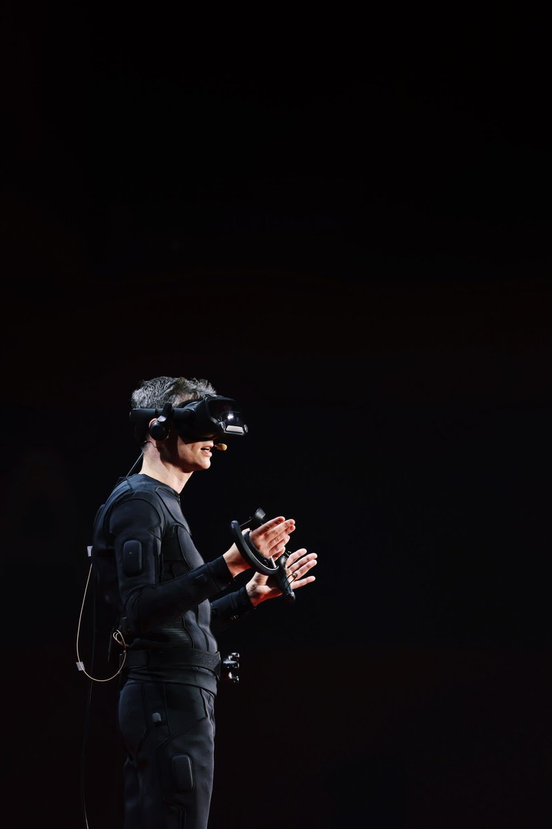 ASychov's tweet photo. Just finished my @TEDxUnyp @TEDx cross reality talk about the "Future of immersive #Metaverse". Managed to connect real life audience with our #VR @SomniumSpace audience in real-time while I was physically on stage. Thank you all who joined live and inside #VirtualReality. #TED https://t.co/VbJhpJC9cZ