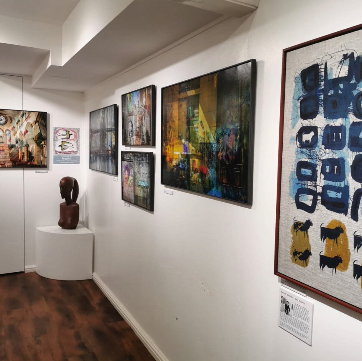 ArtyKellie's tweet image. For our #Imprint exhibition, I have invited a few of my artists to explore the various #printtechniques hoping they will give an insight into the complexities of these mediums. View Imprint at 20 Market Street, #Brighton until 18th October. We can’t wait to welcome you.#printart