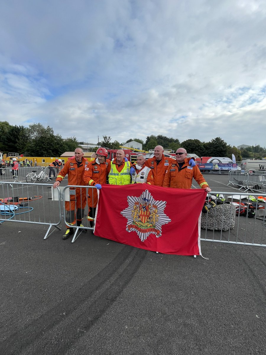 NLandFRS_PO's tweet photo. An early 09.20 start but a fantastic run off by @NlandFRS #ExtricationTeam at the @_ukro #FestivalofRescue Great performance from the whole team and they should be so proud of themselves. I know I’m biased but they couldn’t have done any more. #NFRSProud #RTCSkills https://t.co/mW95Cn55O8