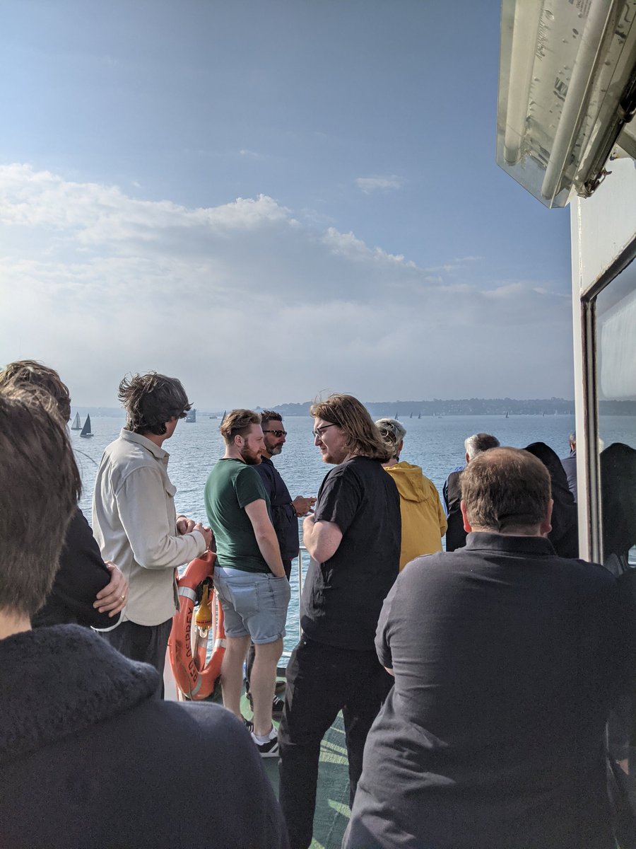 Beautiful start to the day <a href="/IsleOfWightFest/">Isle of Wight Festival</a> with the boss <a href="/Lightning_Seeds/">Lightning Seeds</a> #tourlife