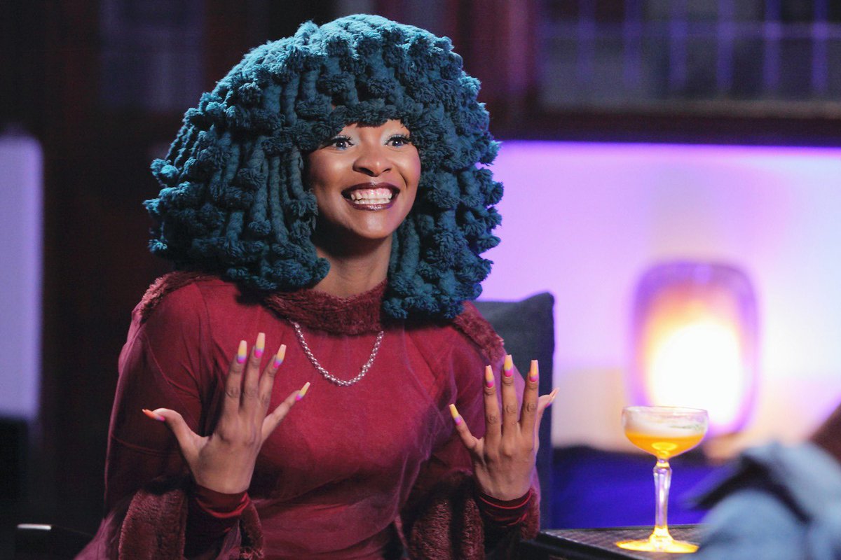 Moonsanelly's tweet image. Hey Boobeams 💙💙
I can't believe we're on episode 8!!!
Our guest this week is SA's satire queen @LesegoTlhabi aka @coconut_kelz and as always, she's a treat!! 😍
Cath the full episode on YouTube:
youtu.be/kMG7CAQxfR0

  #MadnessMethod @BETafrica @ScottishLeaderZa