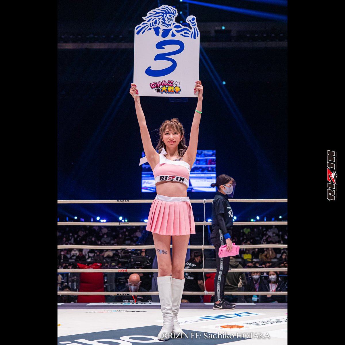 ririamnu's tweet photo. みなさん、お久しぶりです！☺️
#RIZIN30 が開催されますね✨

1年間RIZINガールを務めさせて頂き
本当にありがとうございました🙇‍♂️✨
感謝の気持ちをツイートには
書ききれなかったので、
画像にさせてもらいました！
��んでいただけたら幸いです☺️

#RIZINガール https://t.co/bFab4lJMCq