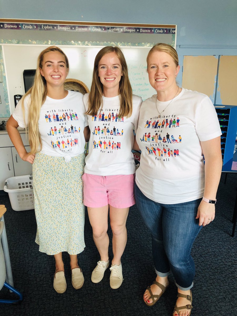 Constitution day in 4th grade! #roosevelt2021 #onlywb “We the people…” Ss had conversations about who was included and excluded from the making of our constitution. Ss are the future and they want to live in a world that has “liberty and justice for ALL”