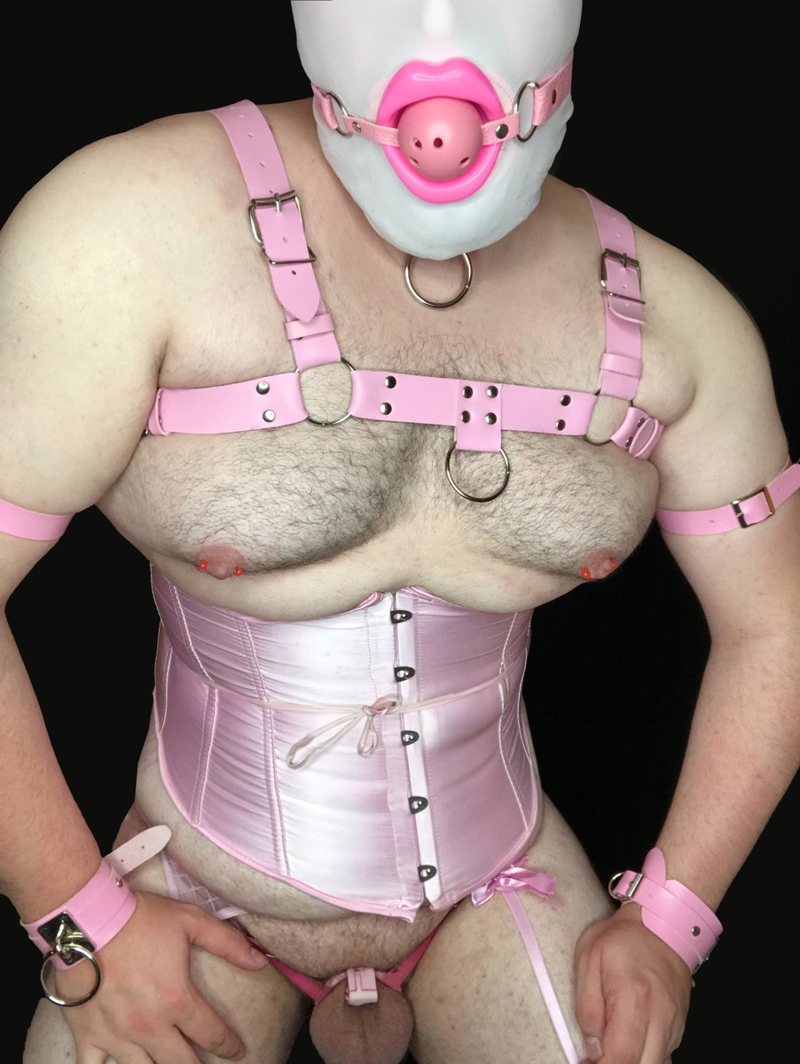PupAlyxus's tweet photo. Taking some pics for my #Locktober Magazine cover hehe
#FemBoi #TeamLocked #TeamChastity #LockedBoy #DaddiesBoy #OwnedPup #LockedAndDenied #GayChastity #TeamBottom #PussyBoy #Sissy #SissyBoy #MicroNub #CherryKeeper #SissyCaption #InnieCage https://t.co/xQtfpvNcTb