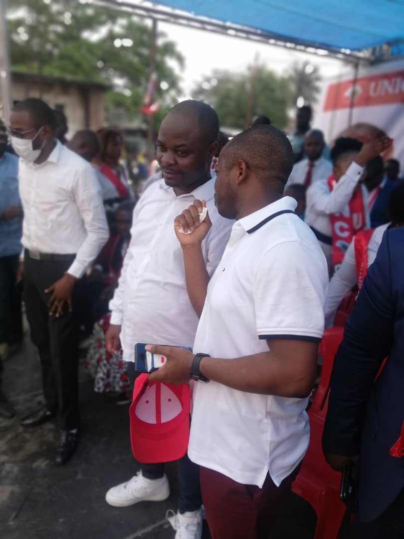 The Queen tweet media