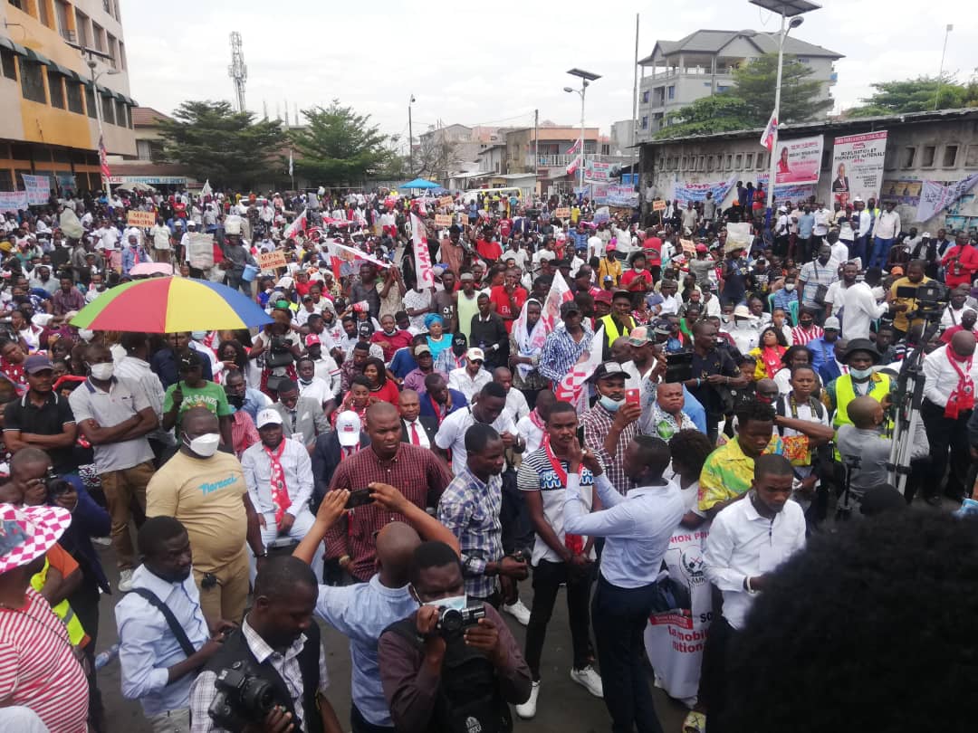 The Queen tweet media