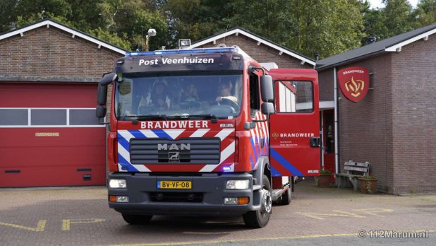 Brandweer Veenhuizen bevrijdt schaap uit de sloot