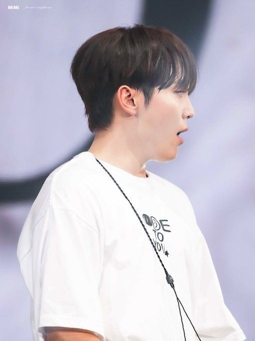 halcyonboo's tweet photo. "Okay, c'mon little brother"
                               
              "Wait, who are you calling little brother?"

"Ofc you, You cried a lot"

                      "Last night you cried because of me"

"Wait what? " https://t.co/B7lipEX2K9