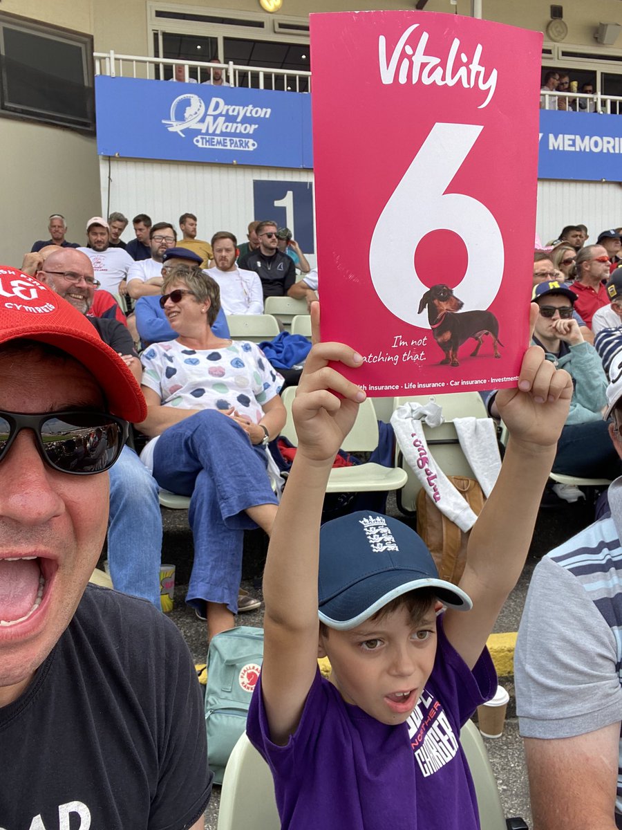 At the cricket with Rhys and Nige. We’re watchin <a href="/lukewright204/">Luke Wright</a> who has scored the most runs in T20s. #FinalsDay. Drayton Manor Family Stand. Block 2. Row O. Seat 8.