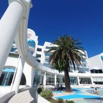 ツイートに含まれる画像