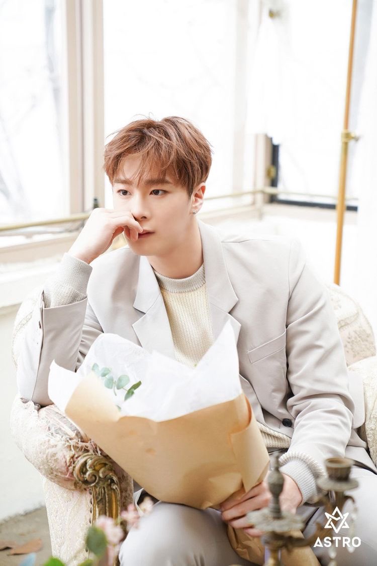 cloudyybinnie's tweet image. #아스트로 #문빈 #MOONBIN
#ASTRO @offclASTRO