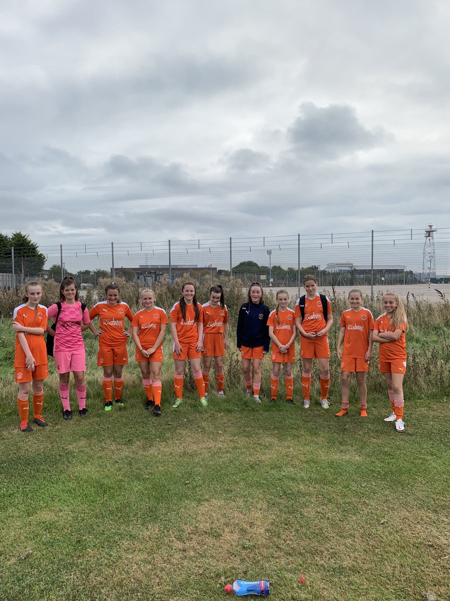 BFC1887Ladies's tweet photo. Good win for our U13s Tangerines this morning well done to our goalscorers Ella, Freya, Emily, Scarlotte &amp; Maycee, Player of the Match Ella ⚽️😊👍 https://t.co/i79RImCIDq