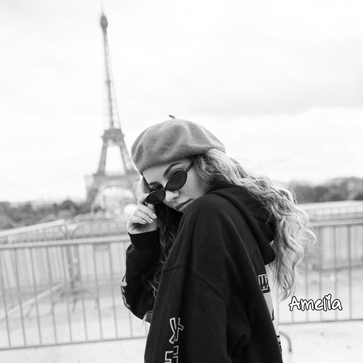 mfsamelia's tweet image. — 𝗣𝗮𝗿𝗶𝘀 never feels the same, when the streets all call your name so I hide in crowded rooms and I'll follow right down the river where the ocean meets the sky to you, to you;

📍𝗣𝗮𝗿𝗶𝘀, #𝐅𝐑𝐀𝐍𝐂𝐈𝐀𝐌𝐅𝐒