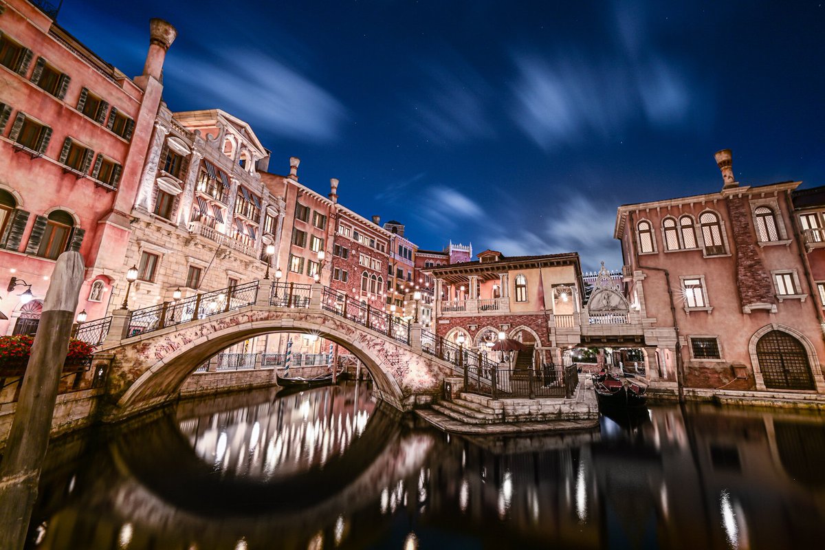 けんけん Tokyo Disneysea 東京ディズニーシー Mediterranean Harbor メディテレーニアンハーバー イタリアヴェネツィアの街並み 光り輝く夜の姿 けんけん Tokyo Disneysea 東京ディズニーシー Mediterranean Harbor メディテレーニアンハーバー イタリアヴェネツィアの街並み 光り輝く夜の姿