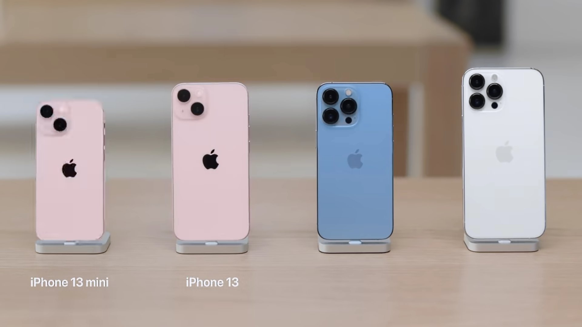 Tokyo2025 в X: „iPhone13 ブルー(青)、ピンク、 ブラック(黒 Tokyo2025 в X: „iPhone13 ブルー(青)、ピンク、 ブラック(黒