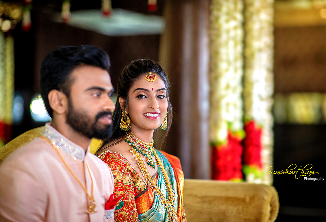 A beautiful journey to 'Happily Ever After'... 
Some wholesome wedding moments from Vaishnavi and prudhviraj 'Tiny and Intimate' wedding ceremony gave a splash of Traditional moments...
.
#sumuhurthamphotography #weddingphotography #weddingceremony #weddingphotos