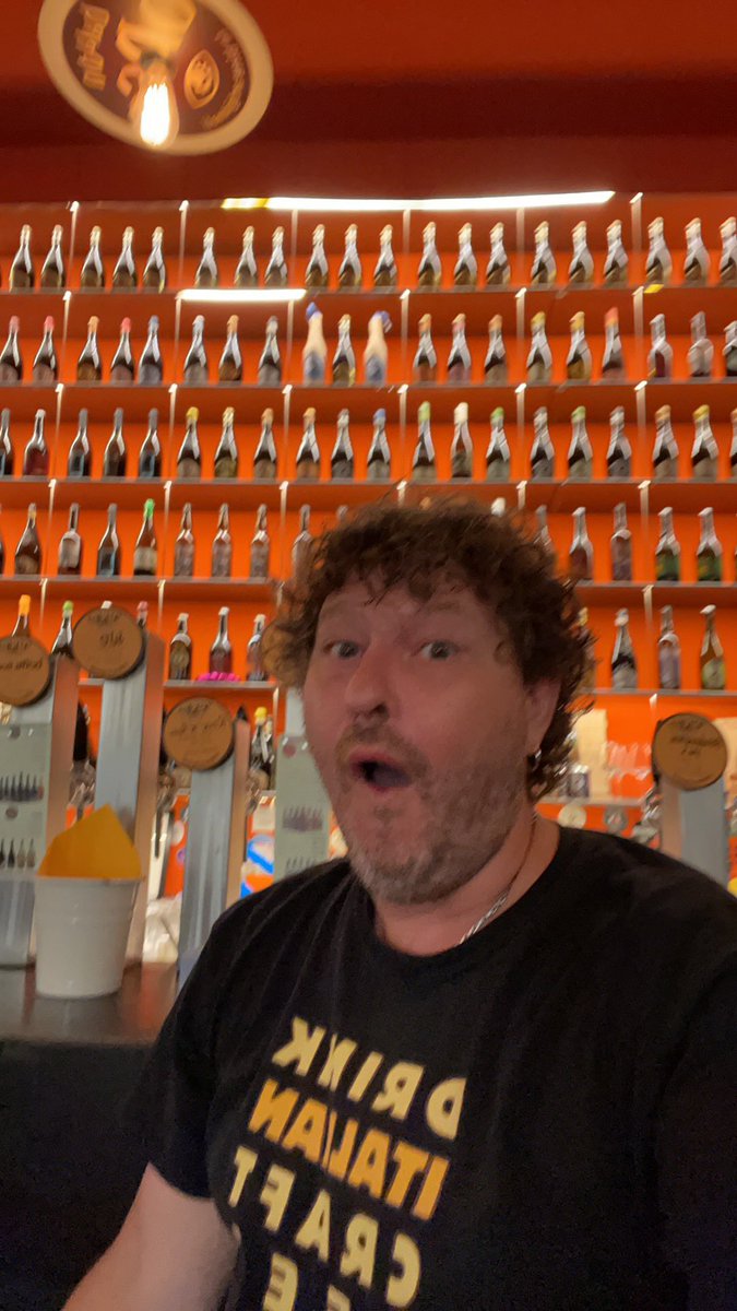 Craft beer in Italy? You bet you barley there is! Discover Europe’s greatest craft beer movement with the guys who wrote the book about it at: Italybeertours.com.