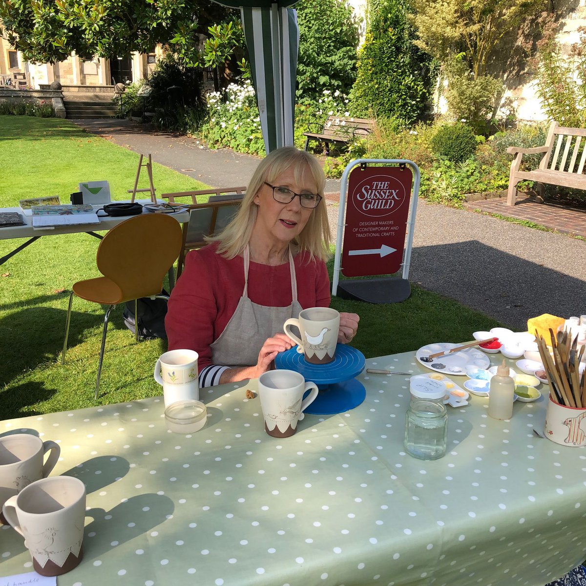 TheSussexGuild's tweet photo. Demonstrating outside the gallery in #southoverGardens today #rosieMontford #katehackett and @AmandaZoe11 @ArtwaveFestival plus our exhibition inside the gallery is also open. #whatsonlewes #lewes #livedemonstrations https://t.co/3CdyxrW2D2