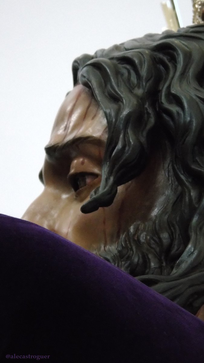 Jesús Nazareno Redentor del Mundo de <a href="/HdadMediadora/">Hdad de la Mediadora</a> ya se encuentra preparado para su traslado de mañana a la Catedral. 

Le debía estas fotos a <a href="/SDelosReyesR/">SalvadorDelosReyes</a>. Gracias por la charla.