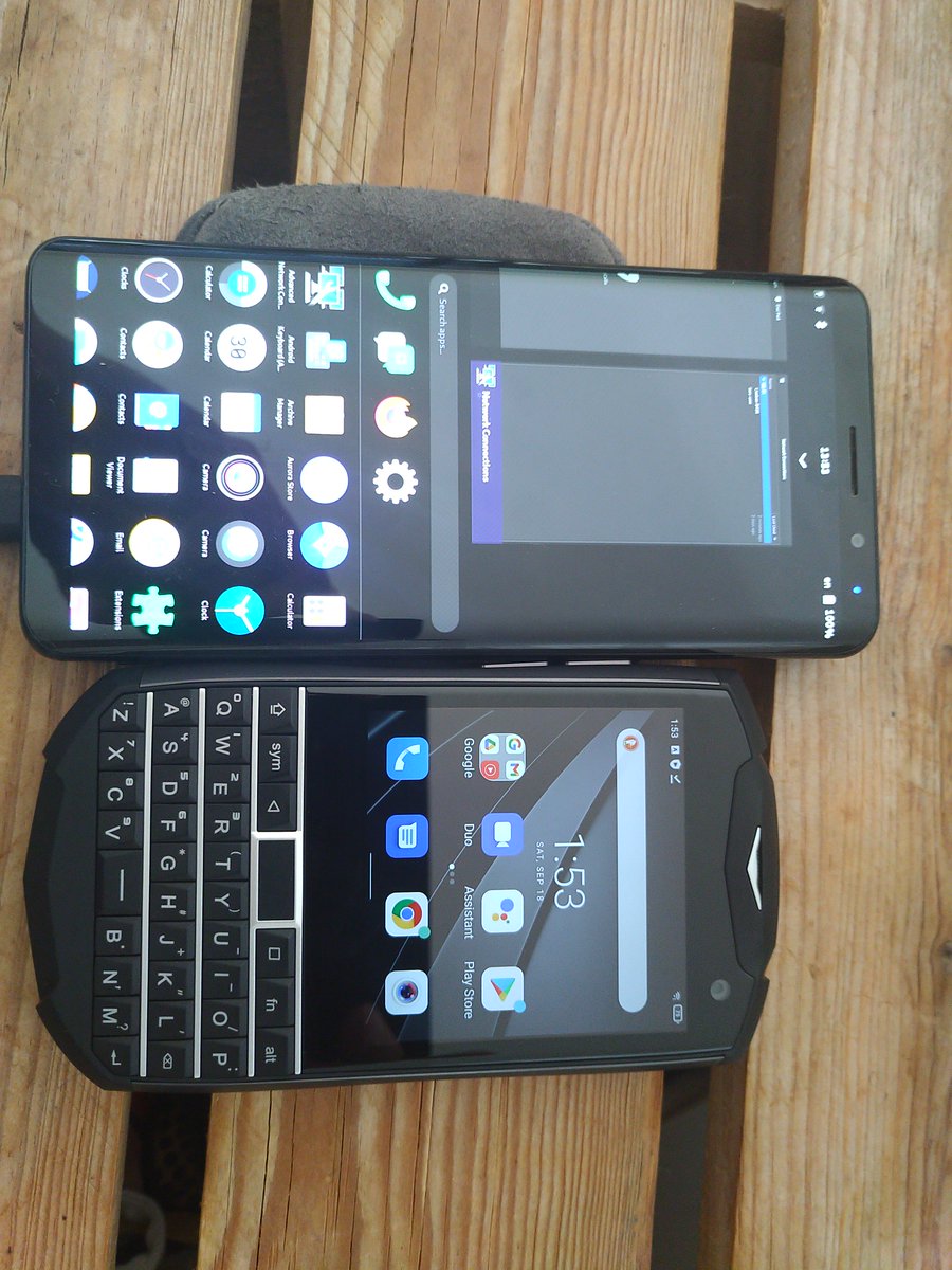 Kabouik's tweet image. The @Unihertz #TitanPocket is a great little device, but @thefxtec Pro1 will remain the best poweruser phone for me: taller, but same width and thinner, screen size with no compromises, 2 times more keys for composing/coding, and multiple #MobileLinux OSes like @droidianlinux.
