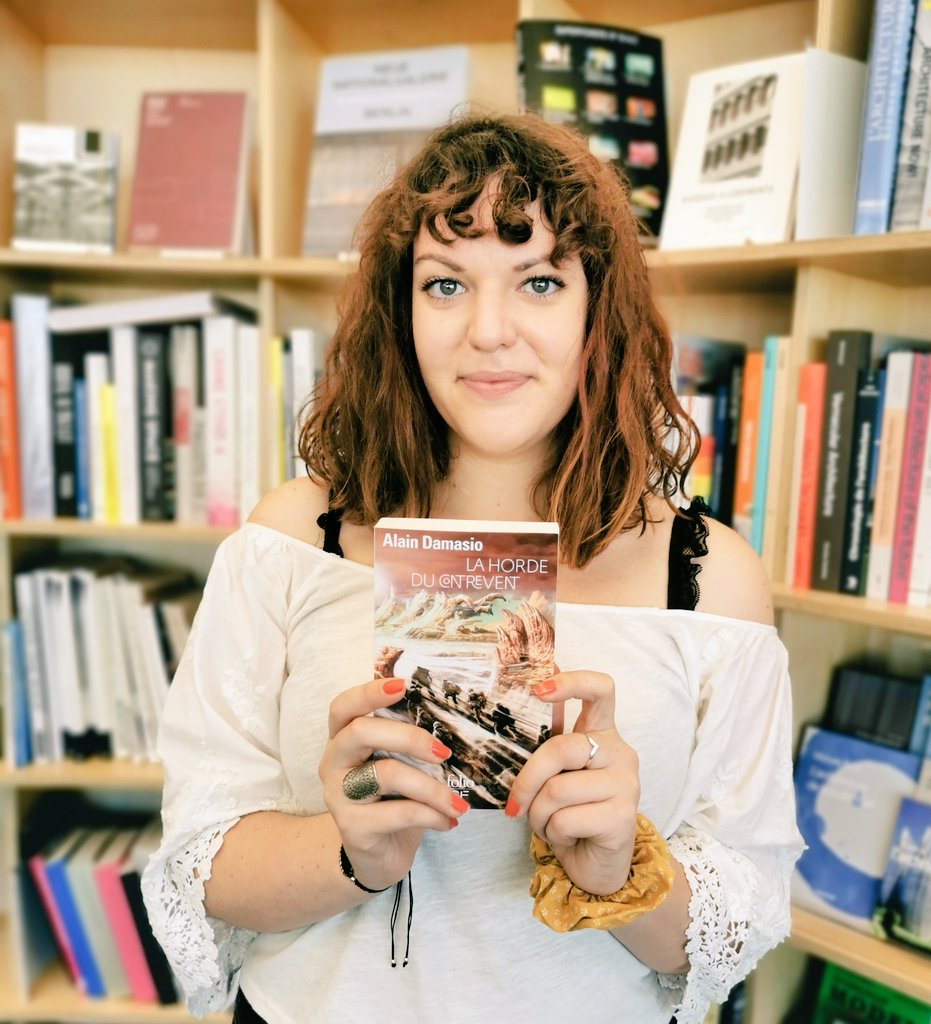 Librairie L'intégrale tweet media