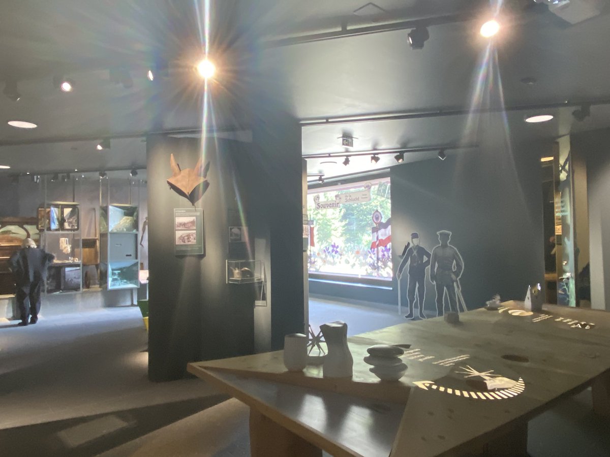 Prefet88's tweet photo. Inauguration de l’espace de découverte Schlucht 1139 dans la maison du Tétras qui offre une plongée en immersion dans l’histoire et les multiples facettes du col de la Schlucht. #FNADT #Vosges https://t.co/t1Pg7JhwjZ