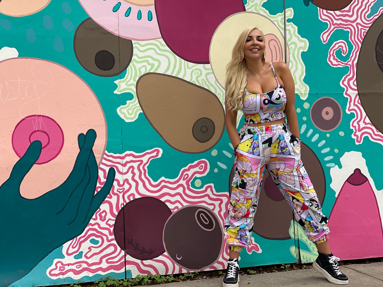 Kathy Kouruklis KathyKouruklis X